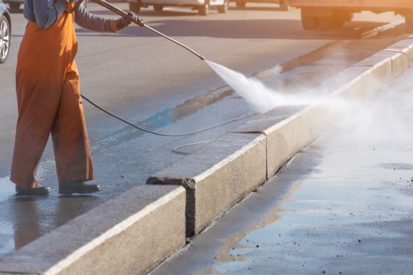 Commercial Concrete Cleaning in Carlisle
