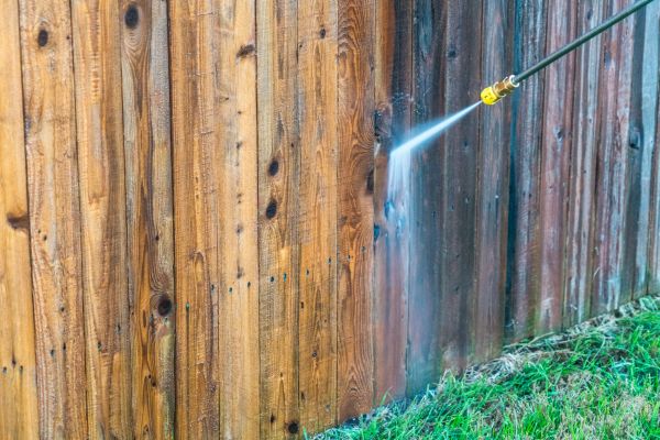 Cost of Fence Washing in Carlisle