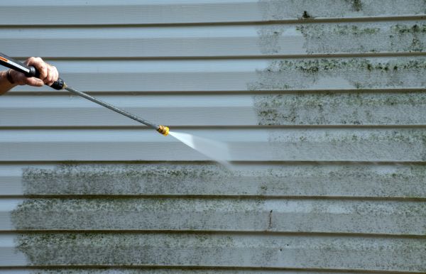 Cost of House Pressure Cleaning in Carlisle